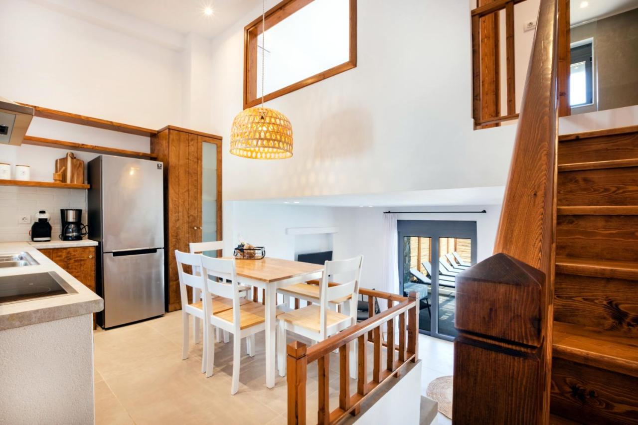 Cato Agro 5, Seafront Villa With Private Pool Afiartis Zewnętrze zdjęcie